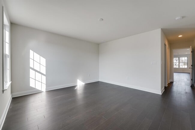 Building Photo - 22 Silent Nest Wy