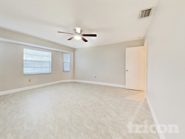 Building Photo - 488 Northview St