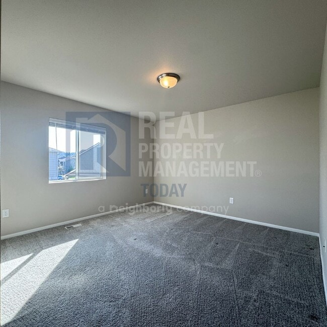 Building Photo - Beautiful Modern 3 Bedroom In Puyallup!!