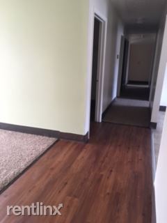 Building Photo - 1815 Olmstead