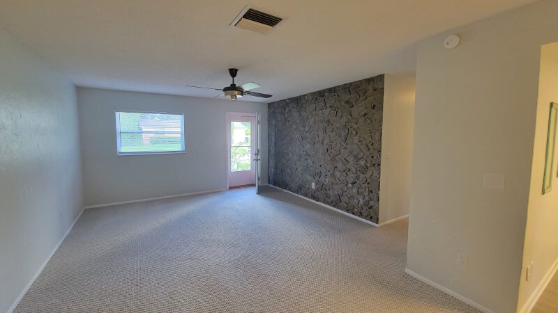 Building Photo - 110 Trafford Ave