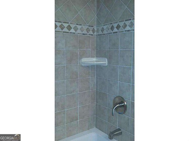 Building Photo - 2076 Panola Rd