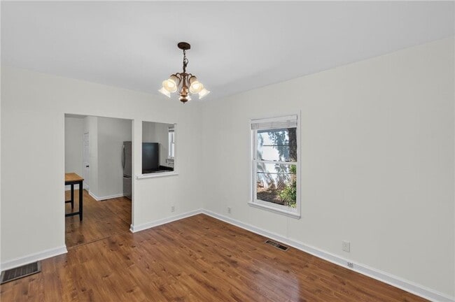 Building Photo - 1801 Evans Dr SW