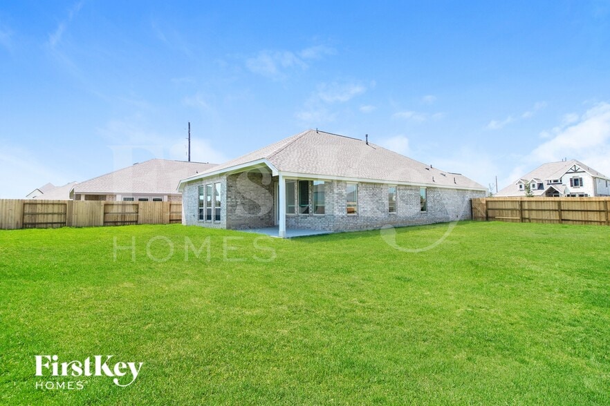 Building Photo - 9606 Mystic Way