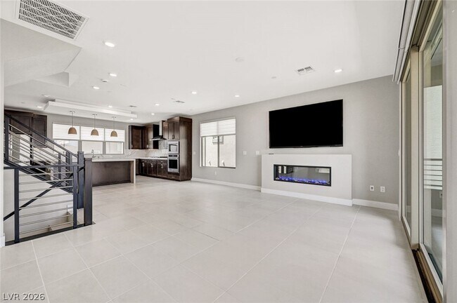 Building Photo - 11580 Midnight Melody Ave