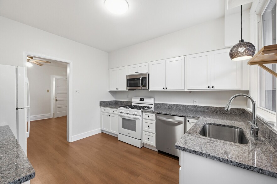 Building Photo - 3466 Perrysville Ave