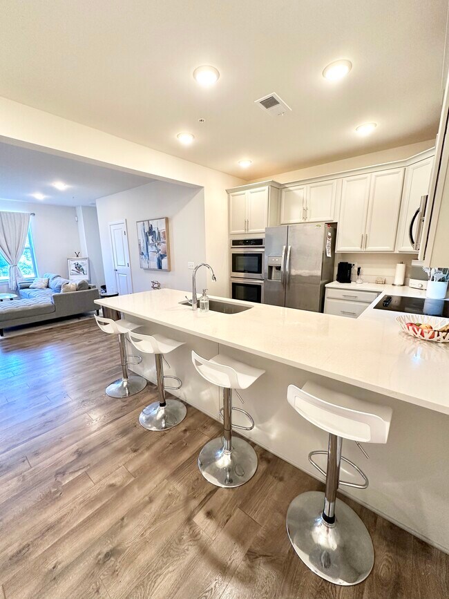 Building Photo - 10338 Ratcliffe Trl