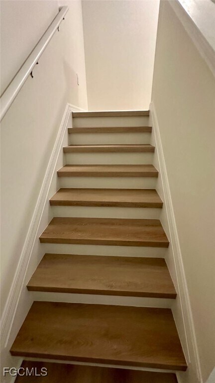 Building Photo - 3757 Crofton Court