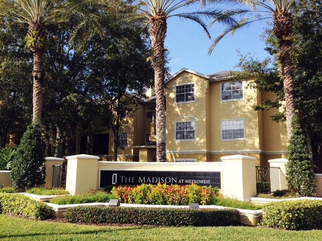 Building Photo - 2 Bed/1 Bath Apartment within Madison at M...