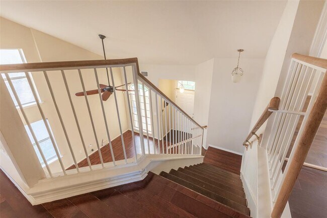 Building Photo - 7700 Portland Trail