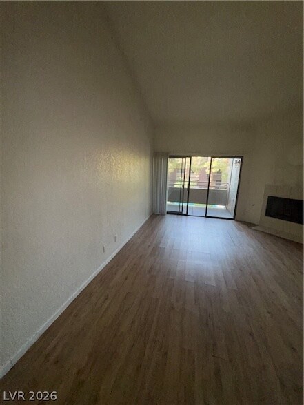 Building Photo - 5050 S Rainbow Blvd