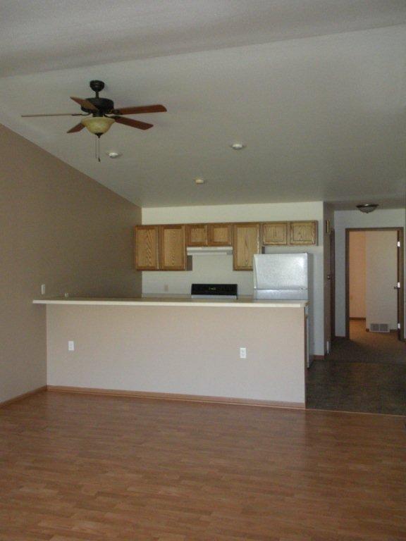 Spacious 2 Bedroom, 1 Bathroom Duplex off 1505 Grissom Dr Eau