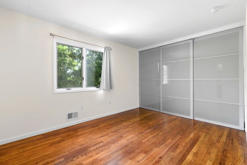 Building Photo - 45 Whippoorwill Way