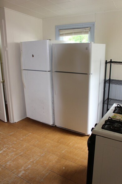 Building Photo - 5 New St E