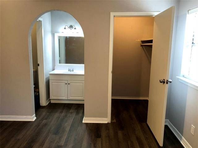 Building Photo - 1741 Crystal Way