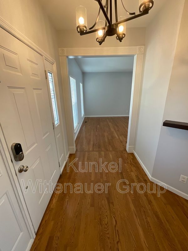 Building Photo - 2244 Haverford Dr