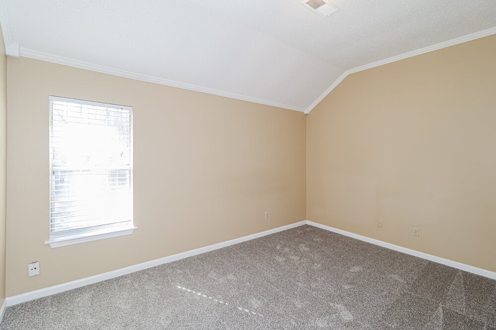 Building Photo - 7101 Market Square Dr