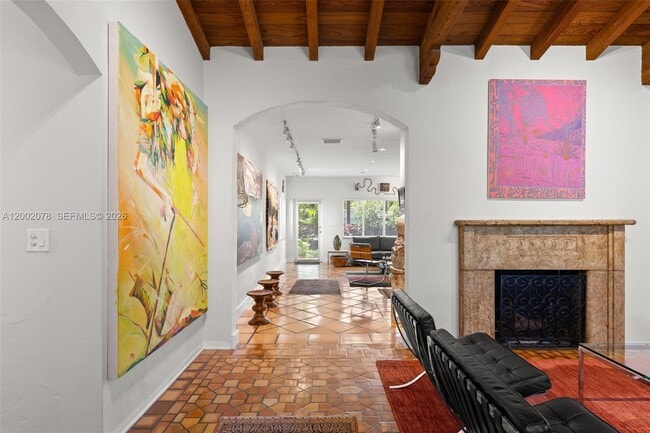 Building Photo - 482 NE 93rd St