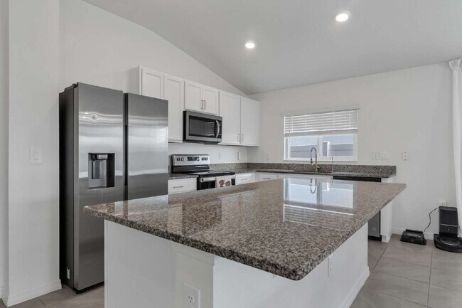 Building Photo - Modern 4-Bedroom Home– Built in 2023 | $2,450/month