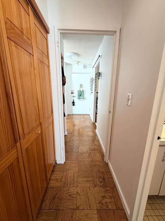 Building Photo - 77 Pond Ave