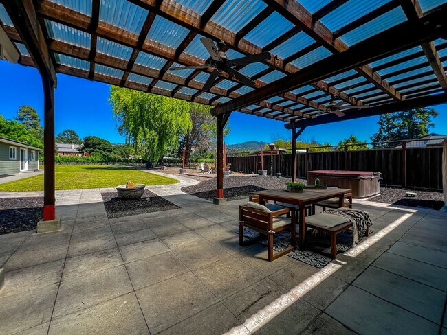Building Photo - Wine Country Retreat with Guest Cottage & Vineyard Views
