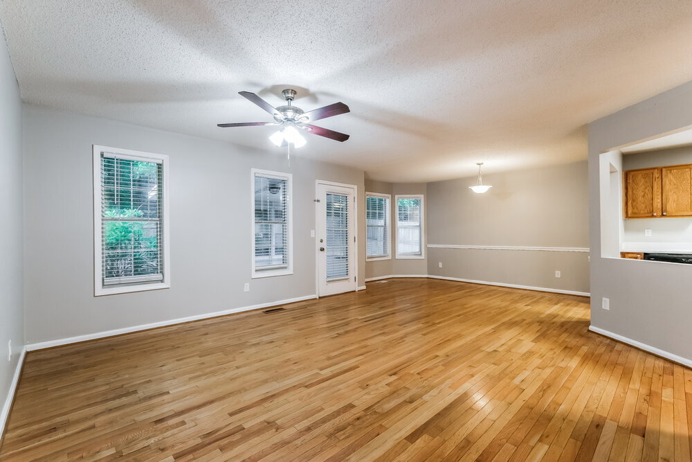 Building Photo - 426 Ivy Crest Dr