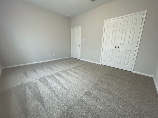 Building Photo - 287 Rd 5102