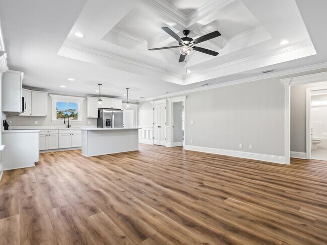 Building Photo - Spooktacular 3 Bedroom Available in Wakull...