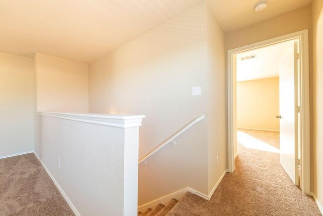 Building Photo - 6609 Plains Crest Dr