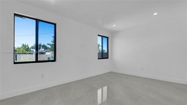 Building Photo - 21831 SW 109th Ct
