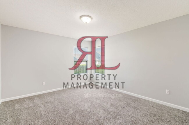 Building Photo - 5622 Branchville Dr