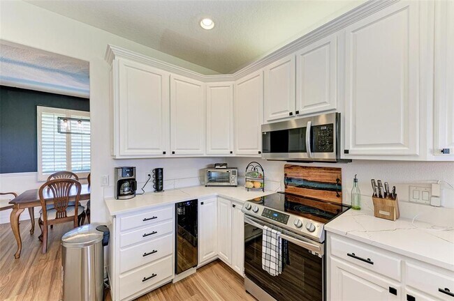 Building Photo - 22505 Night Heron Way