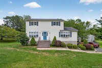 Building Photo - 19 McGarrah Rd