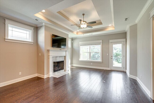 Building Photo - 3 bedroom home in Creekside at Hampton Meadows!