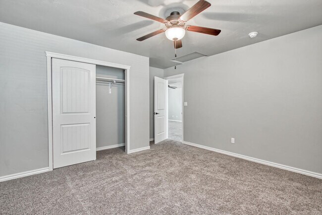 Building Photo - 7896 Enchanted Path Dr