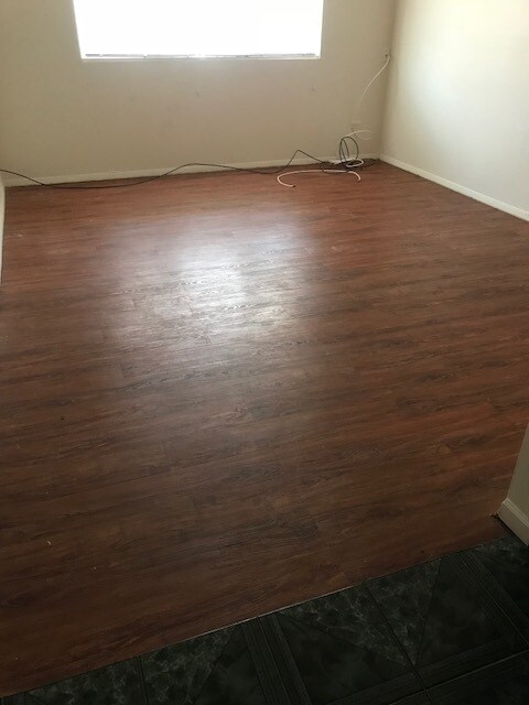 Building Photo - 291 Joanna Ct