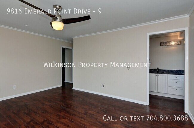 Building Photo - 9816 Emerald Point Dr