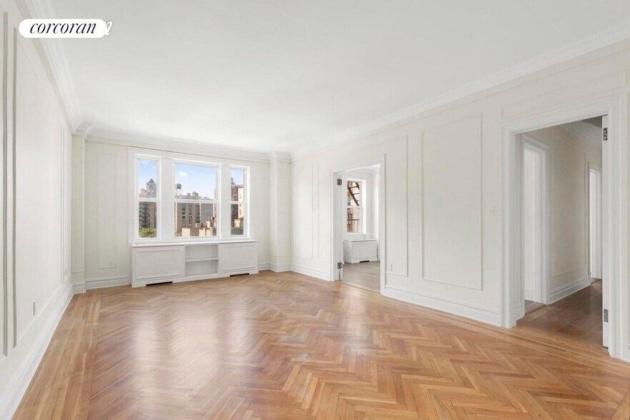 Primary Photo - 610 W 110th St