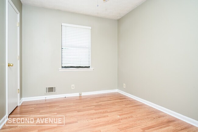 Building Photo - 2237 Rocklane Dr