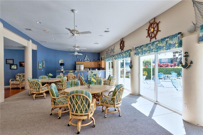 Building Photo - 6061 N River Run Dr