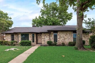 Building Photo - 3702 Lofland Ln