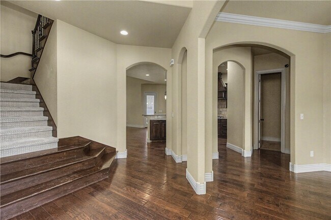 Building Photo - 6600 Willowridge Ln