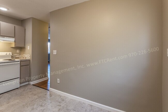 Building Photo - 3023 Denver St