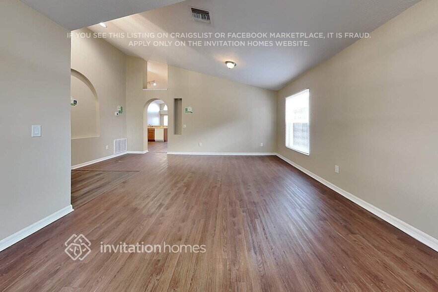 Building Photo - 6805 Waterton Dr