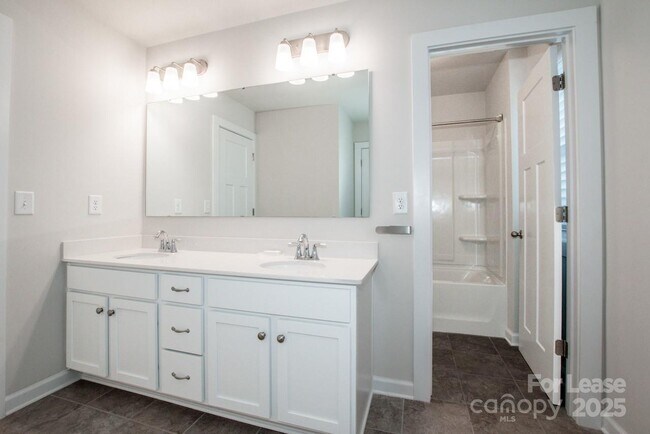 Building Photo - 13218 Caite Ridge Rd