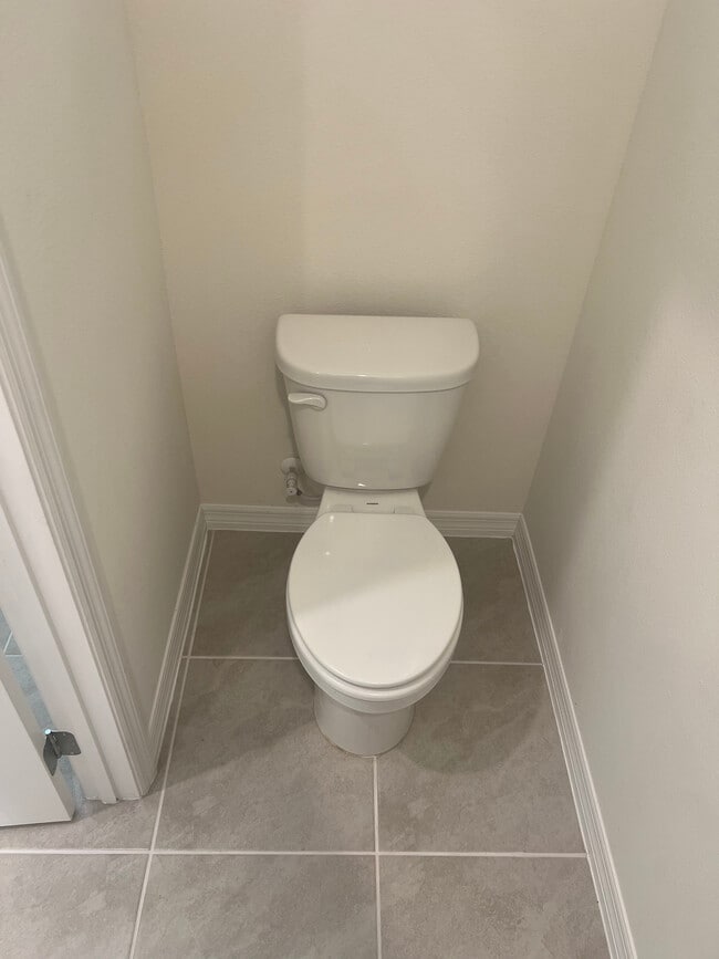 Building Photo - 1375 Isleta Lp