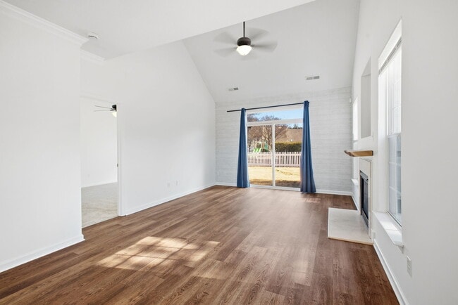 Building Photo - 2021 Livingston St
