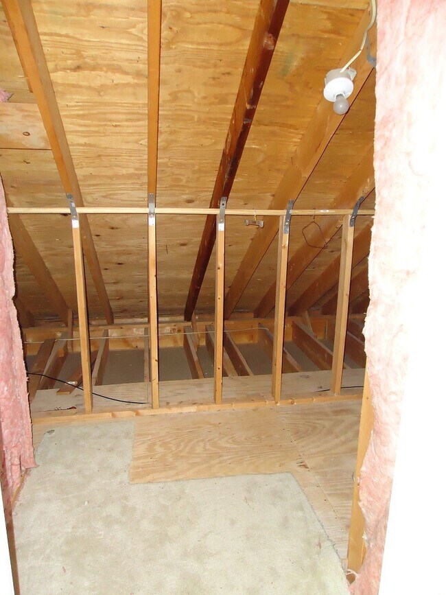 Building Photo - 805 Durango Ct