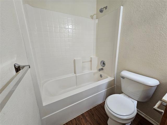 Building Photo - 2509 Avalon Creek Way