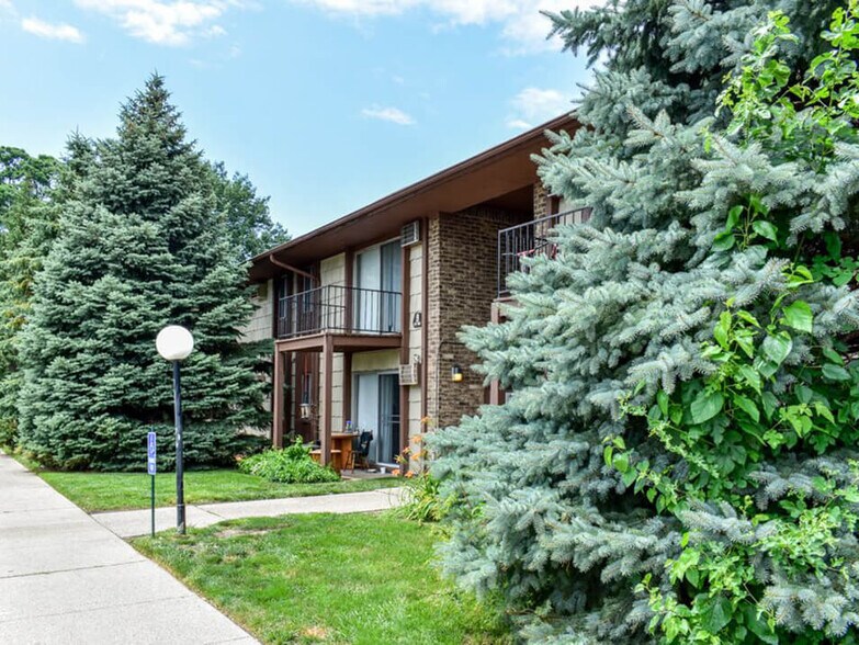 Whispering Timbers 6325 Garden Rd Maumee OH 43537 Apartment Finder